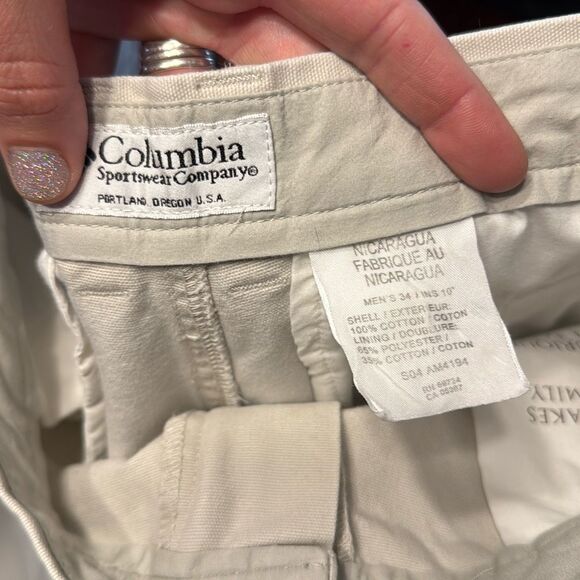 Columbia Light Cream Cargo Utility Shorts Men’s US Waist 34 Inseam 10” - Picture 5 of 7